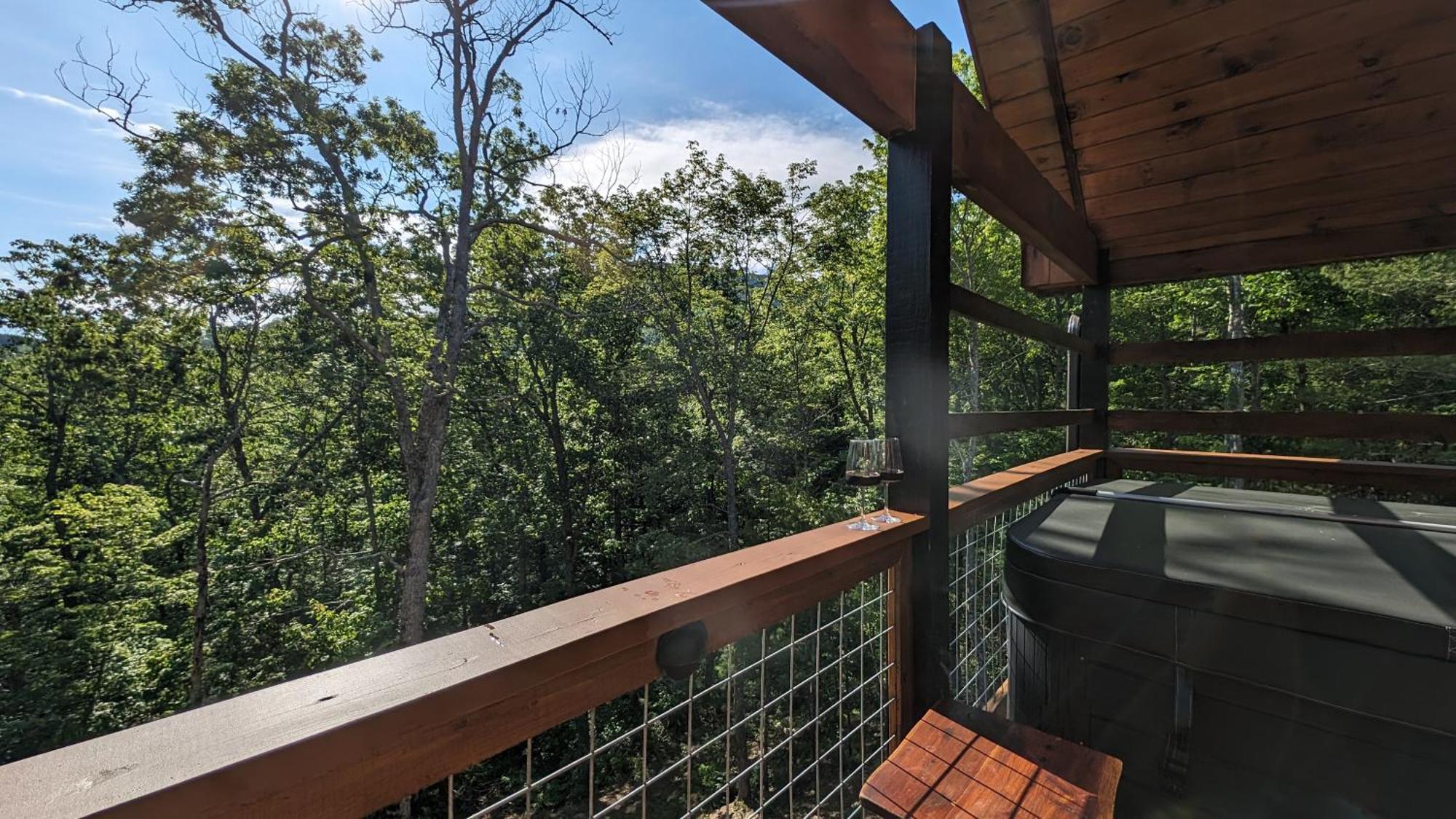 Counting Stars Luxury Cabin! *