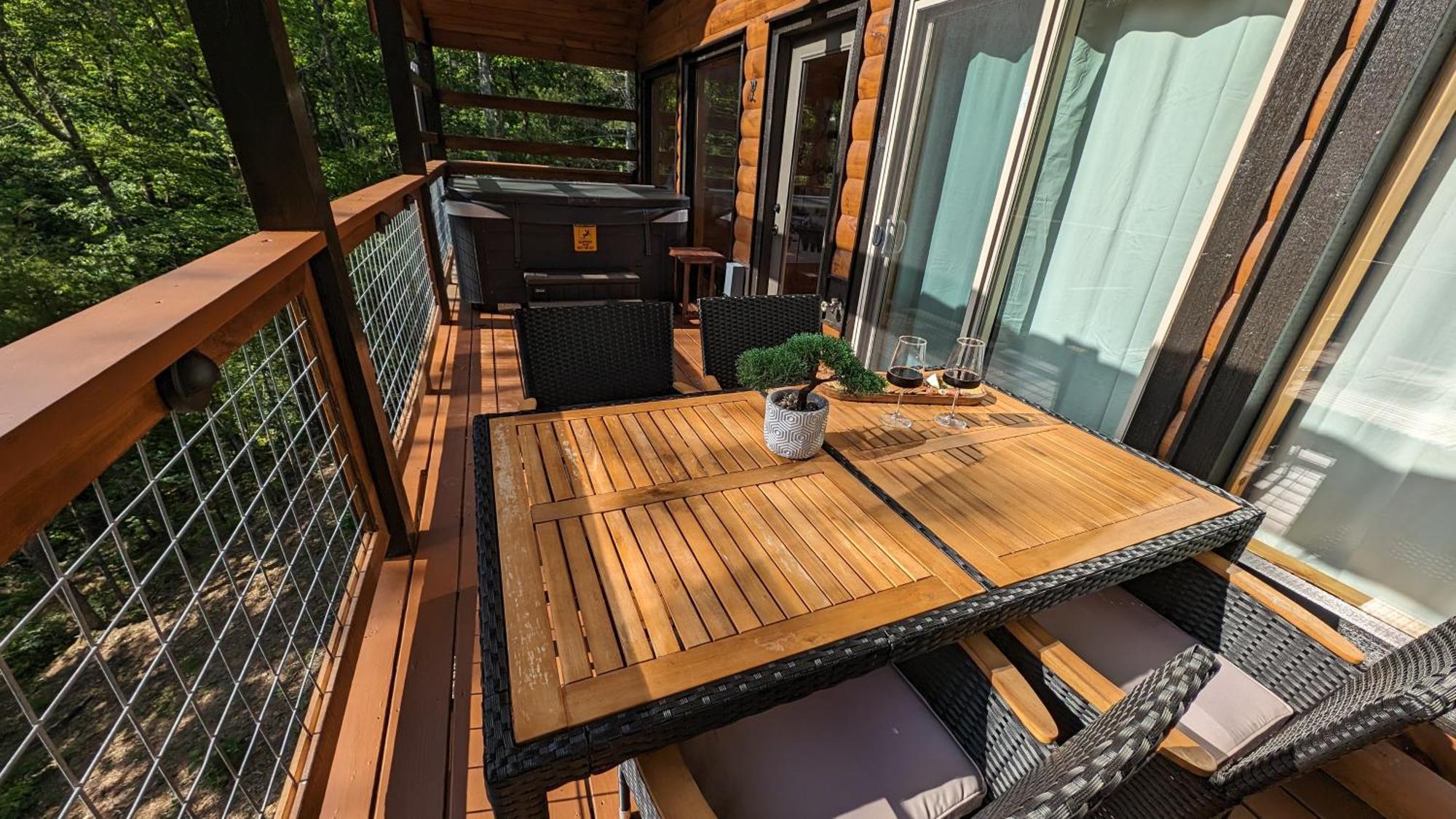 Counting Stars Luxury Cabin! Townsend